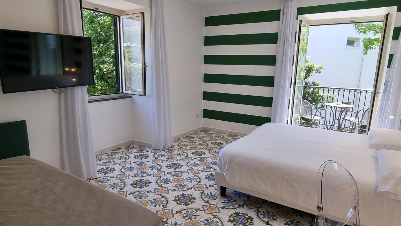 Hotel Alpha Sant'Agnello Exterior photo